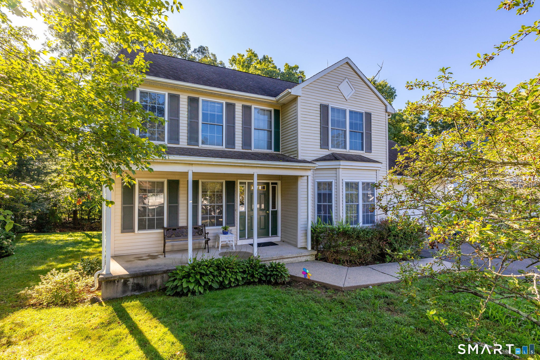 124 Cynrose Place photo 36