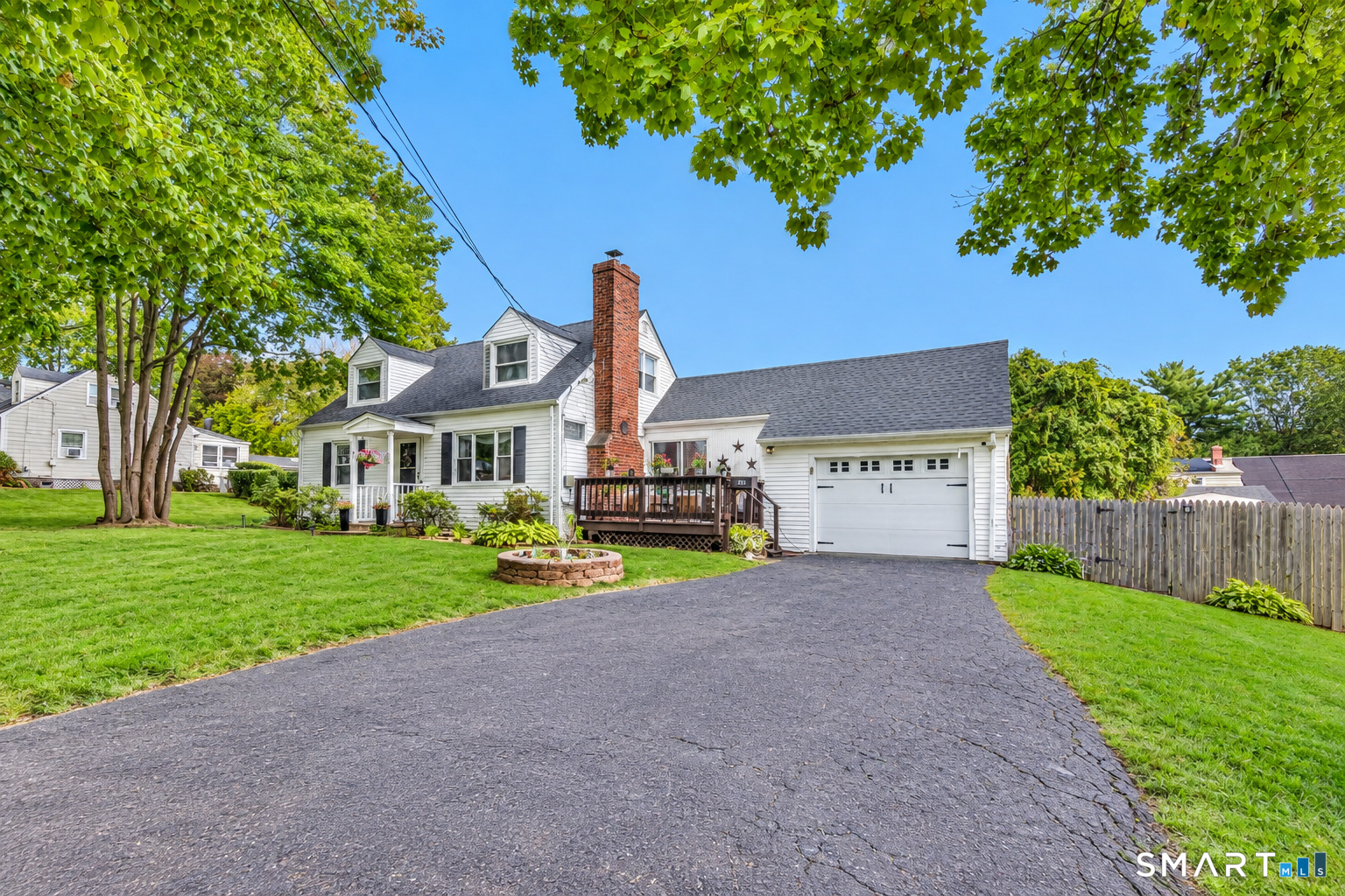 220 Castle Drive photo 21