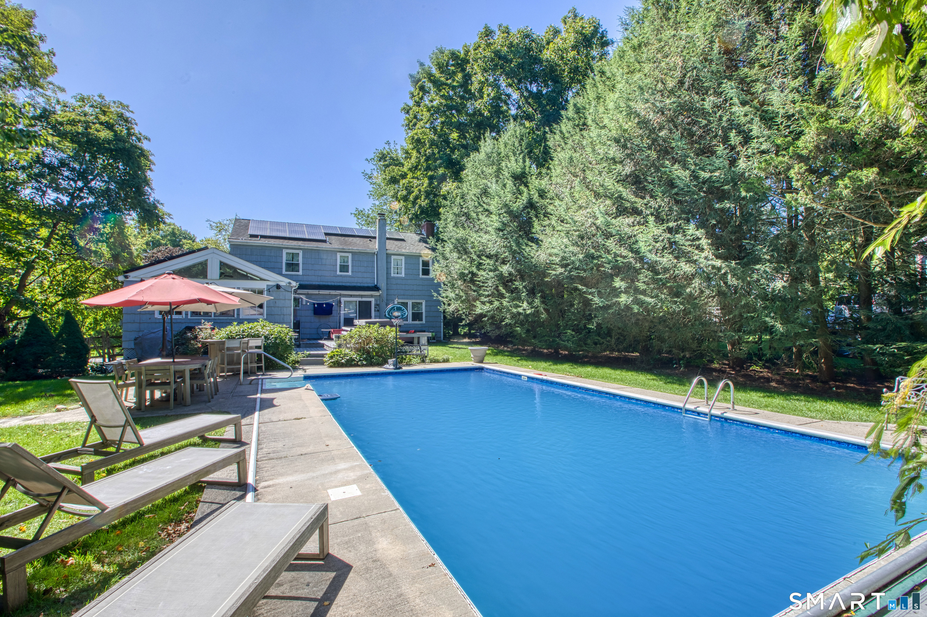 34 Regency Drive, Norwalk, Connecticut photo 3