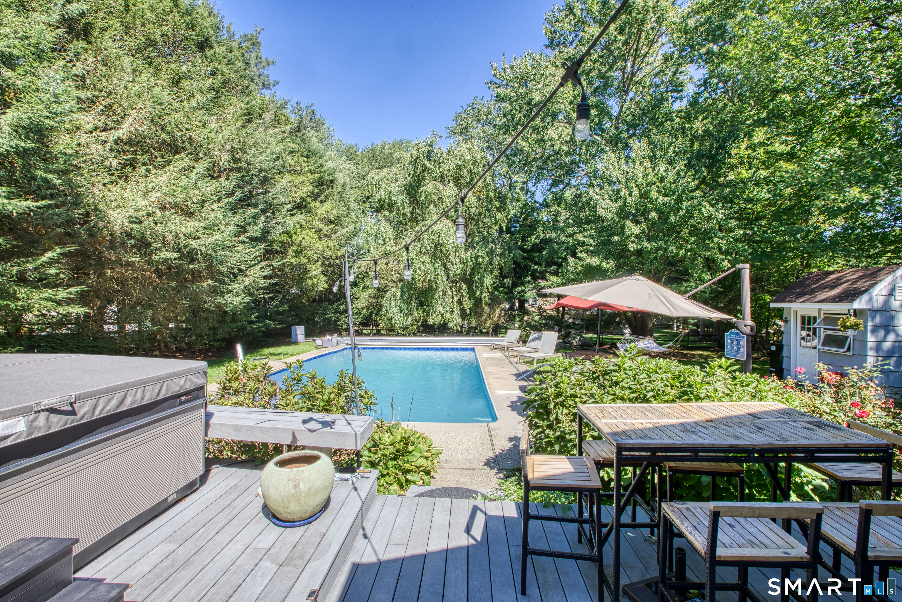 34 Regency Drive, Norwalk, Connecticut photo 5