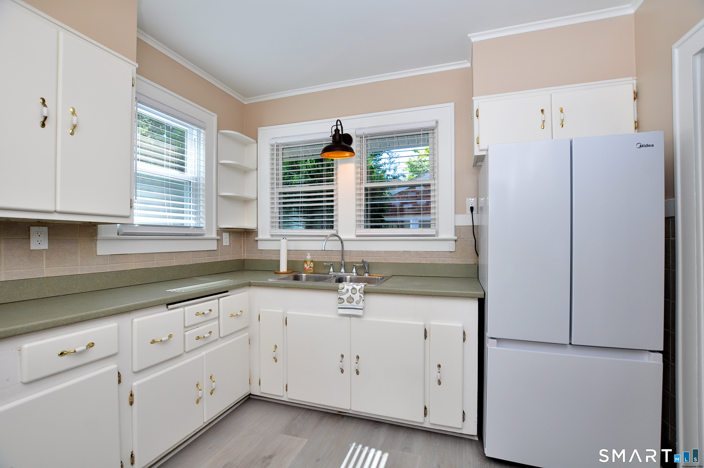 26 Highland Avenue photo 17