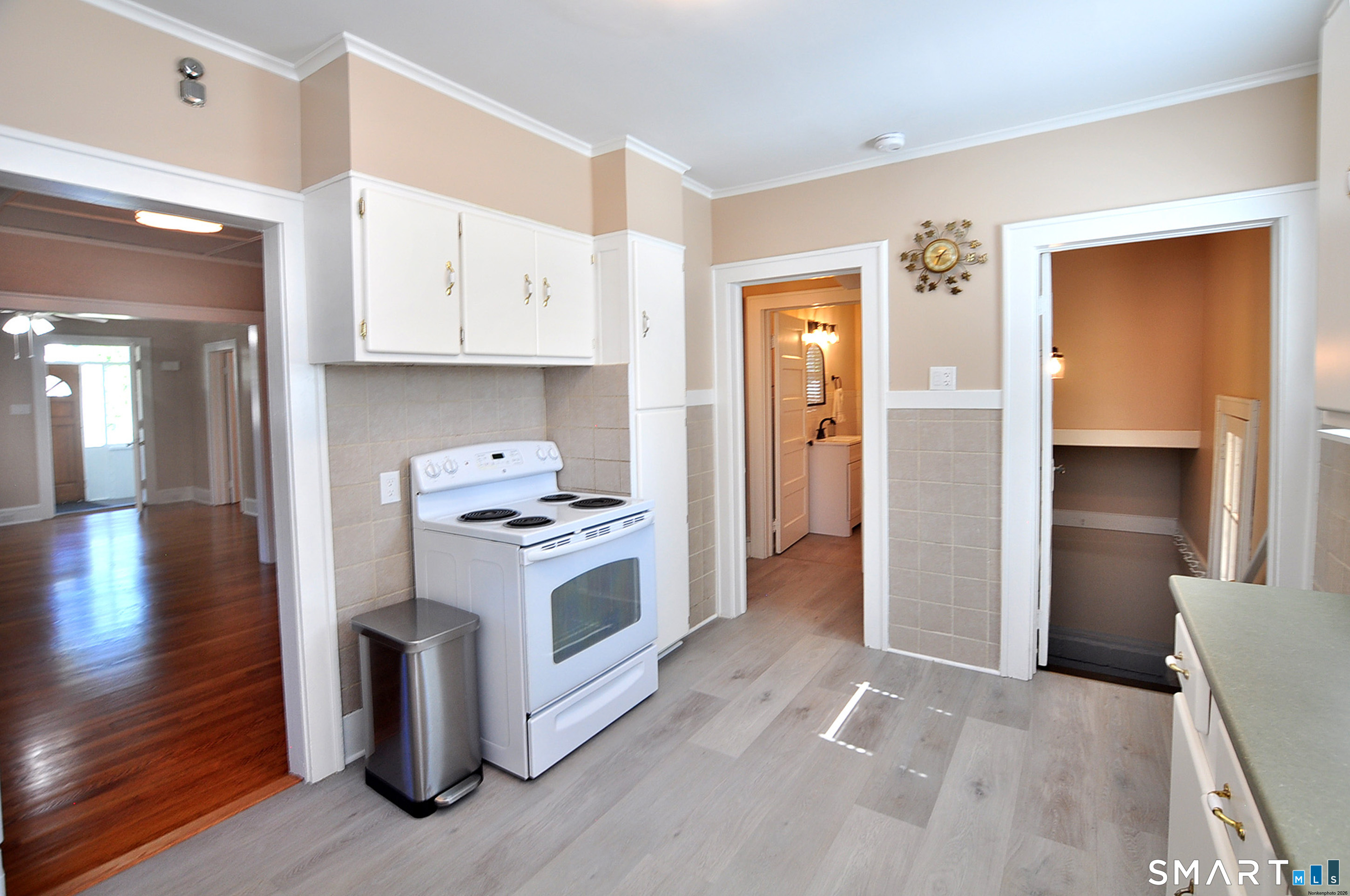 26 Highland Avenue photo 20