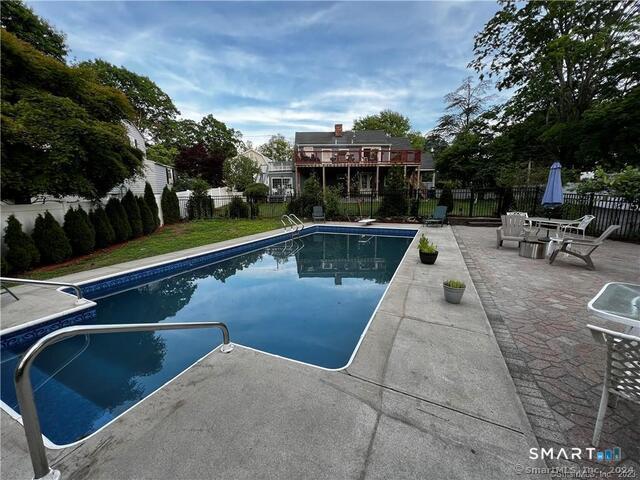 150 Maple Street photo 18