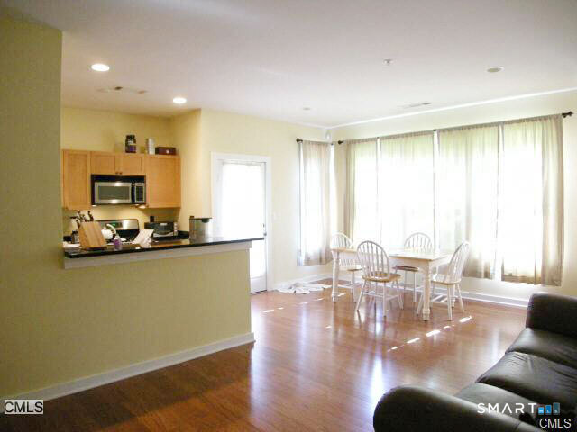 100 Unit 111 Richards Avenue, Norwalk, Connecticut photo 4