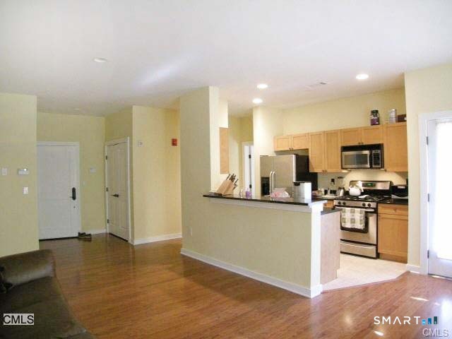 100 Unit 111 Richards Avenue, Norwalk, Connecticut photo 5