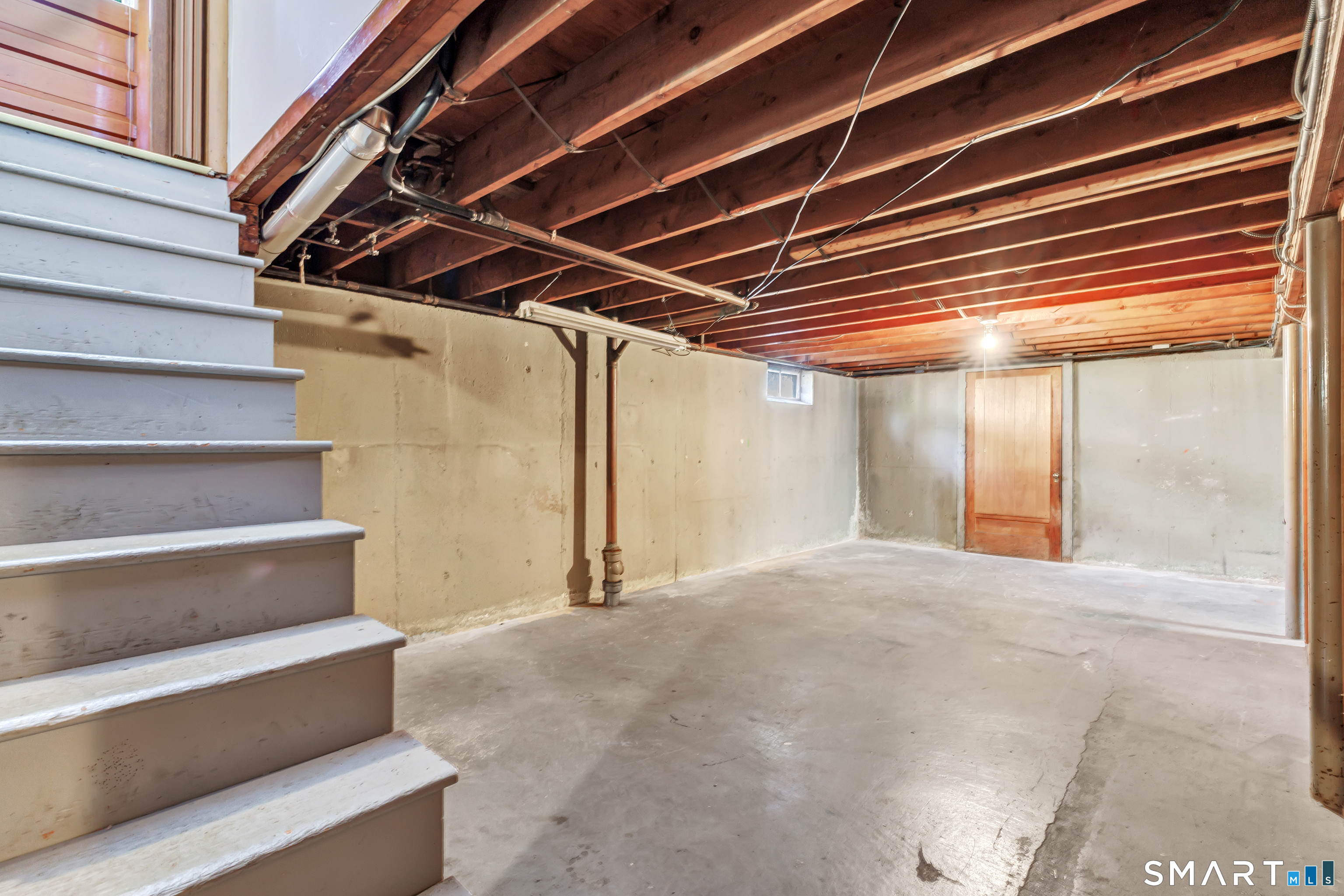 90 Elliott Street photo 24