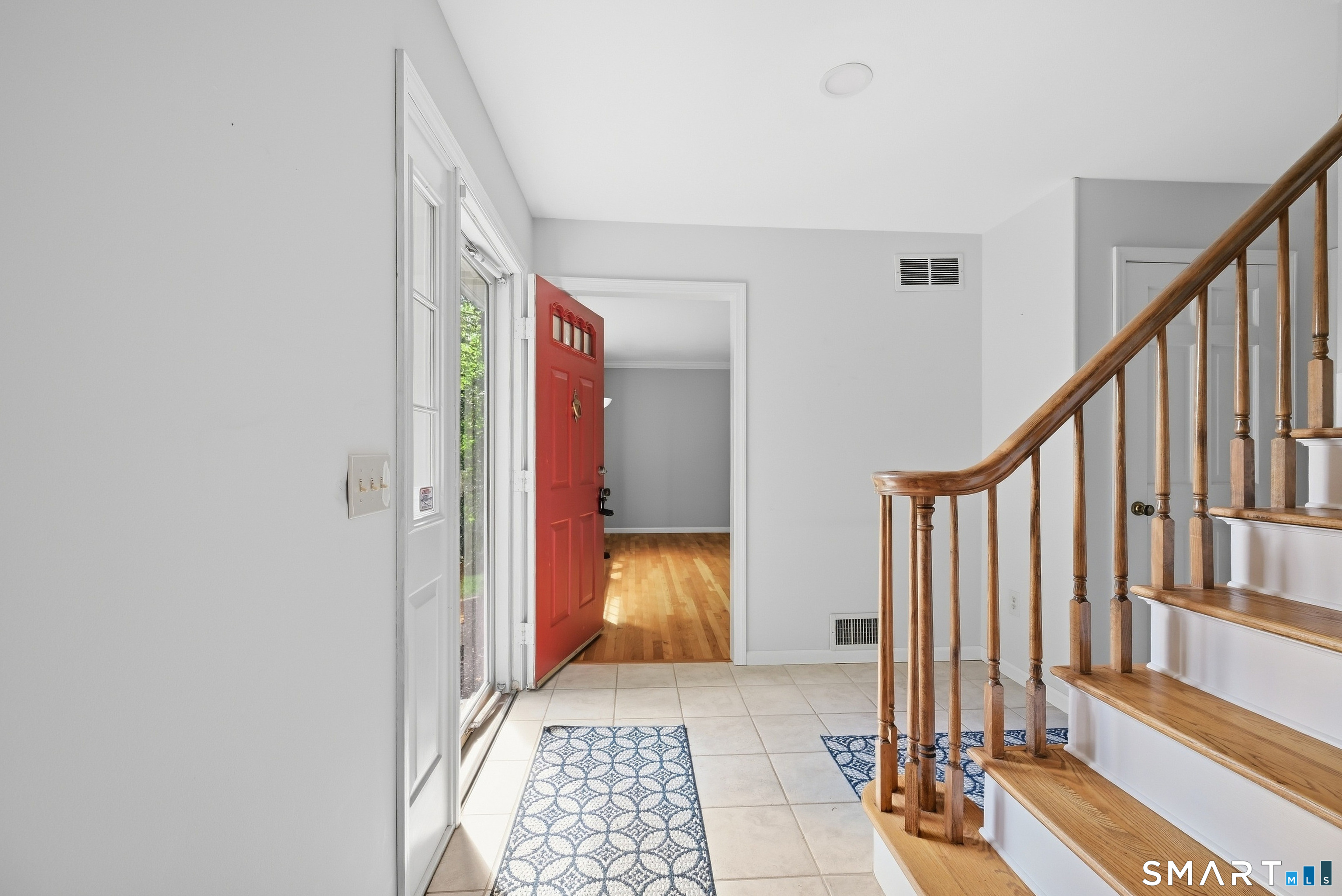Photo 3 of Single family home for sale at 2 Banquo Brae Rd, Brookfield, CT 06804 | MLS# 24196486 | Listing updated on 2026-09-17