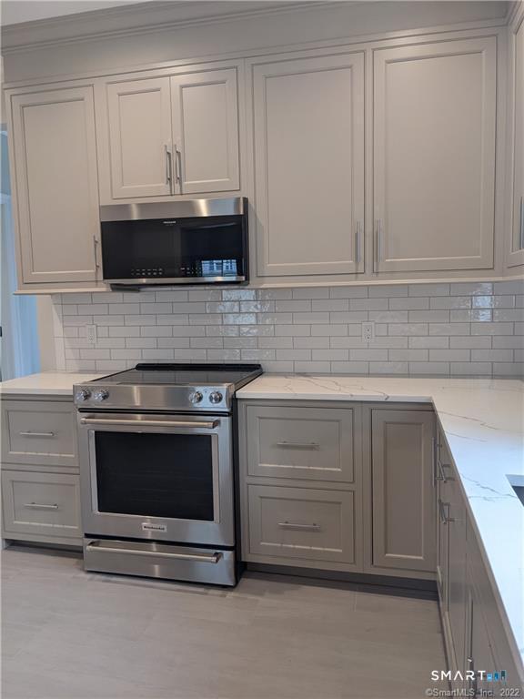 19 Cove Avenue Unit #1st Fl photo 30