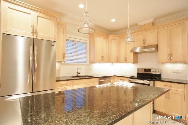 5 Vail Street, Norwalk, Connecticut photo 1