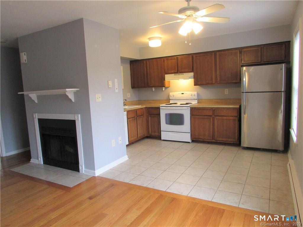 18 Aspetuck Village Unit #18 photo 5