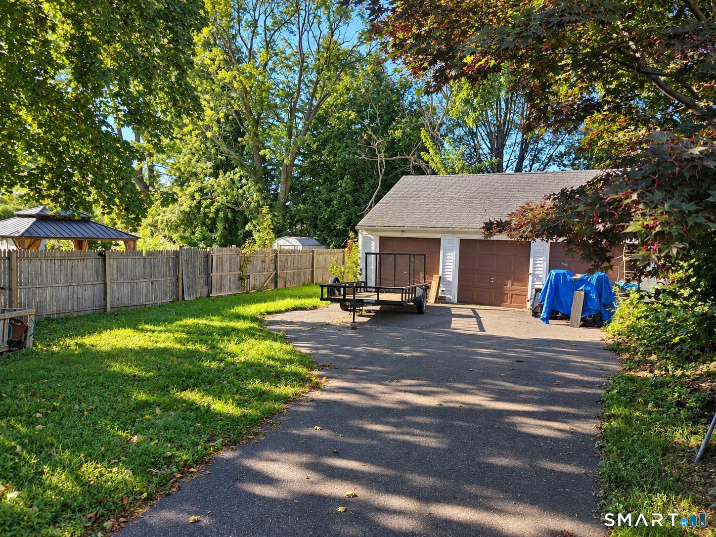 73 Henderson Street photo 12