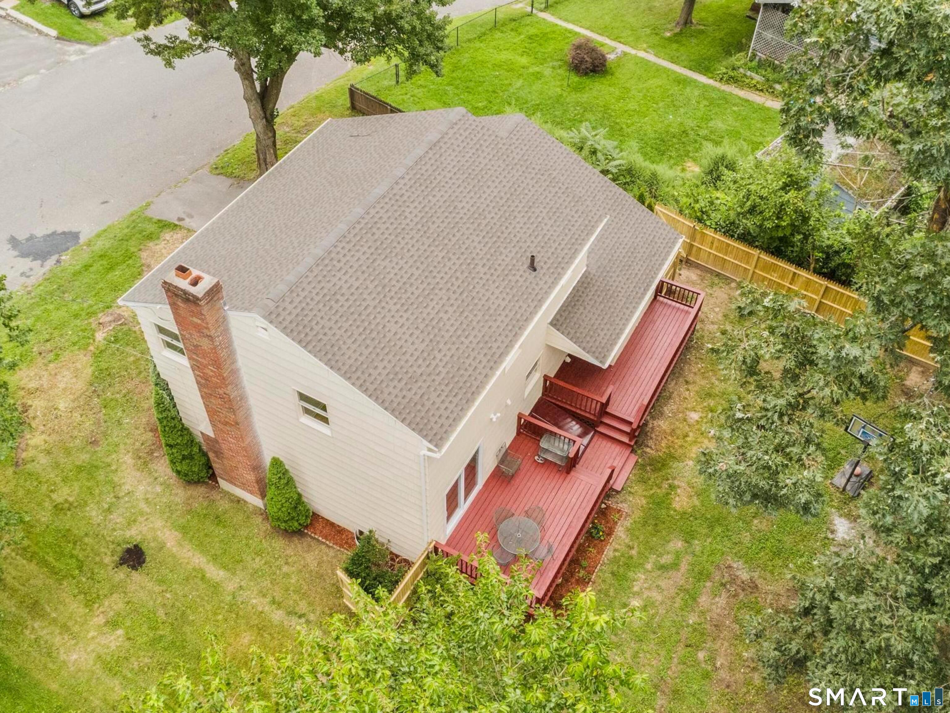 341 Lounsbury Street photo 12