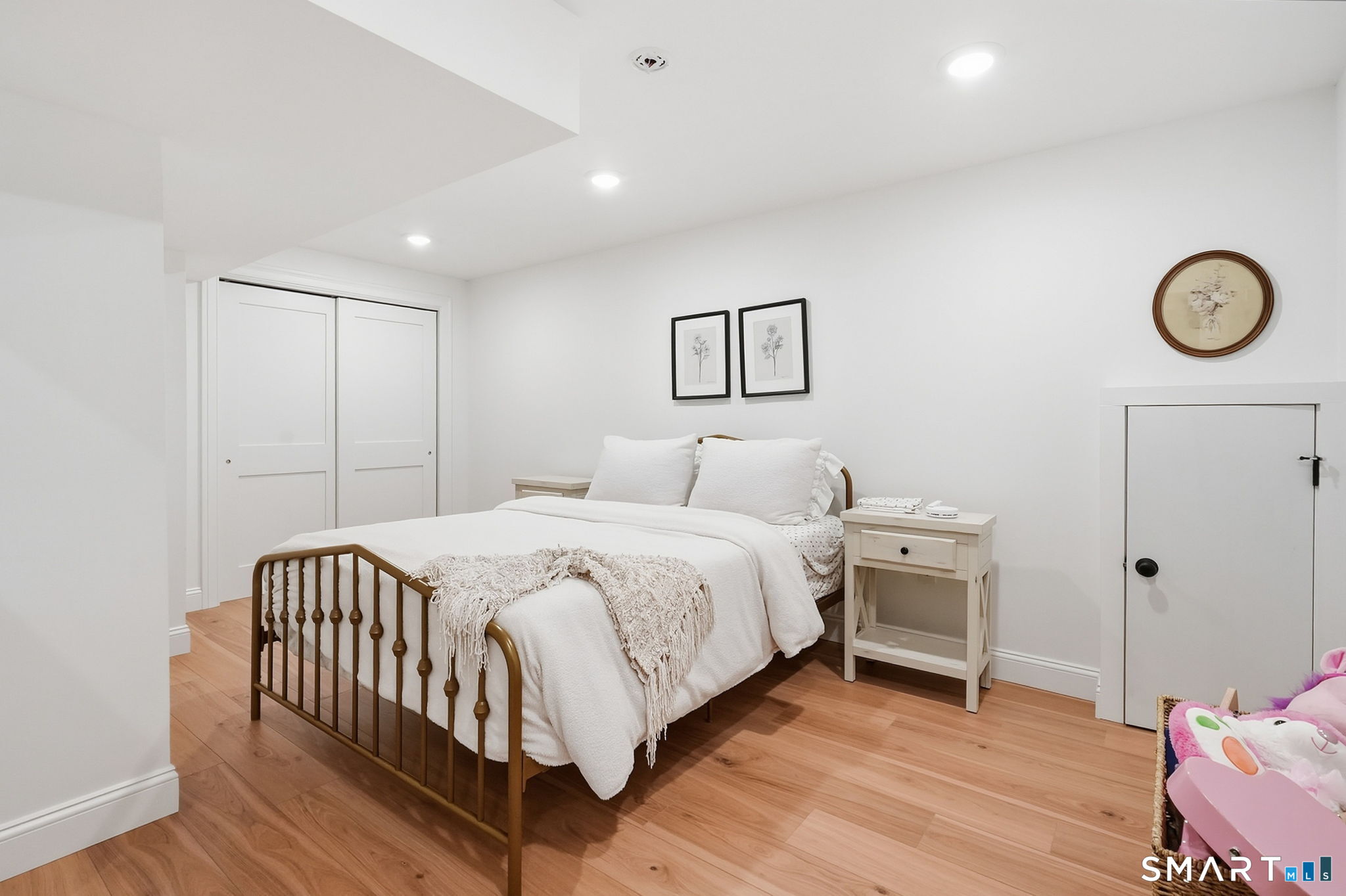 6 Matthew Drive photo 32