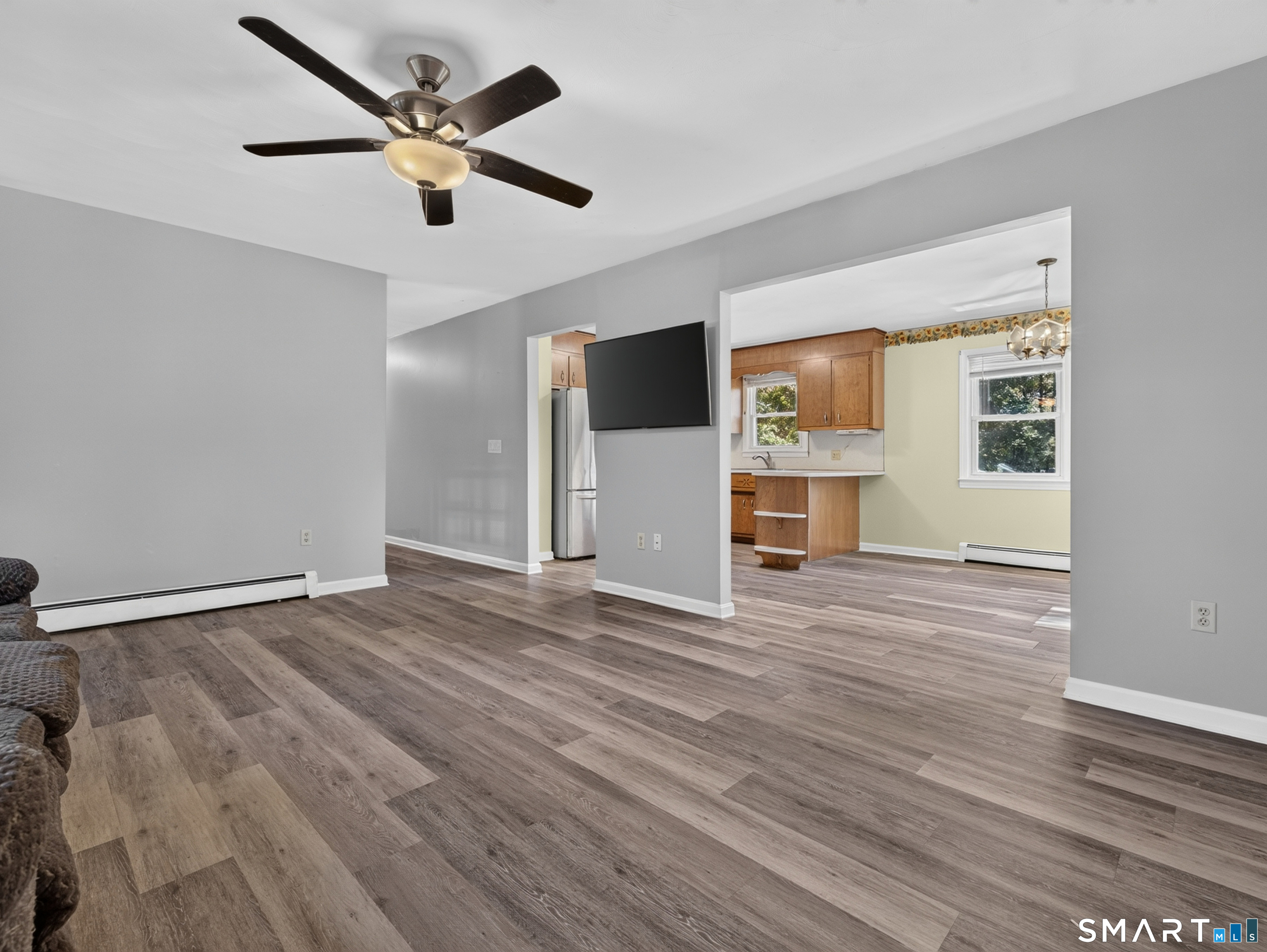 363 Scotland Road photo 10