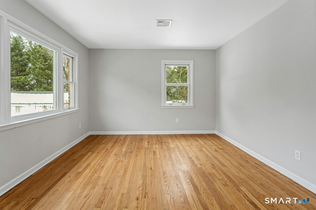 85 Burwood Avenue photo 23