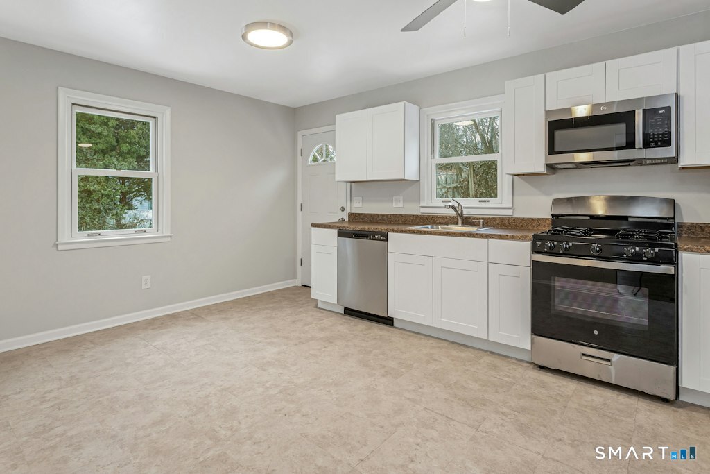 85 Burwood Avenue photo 27