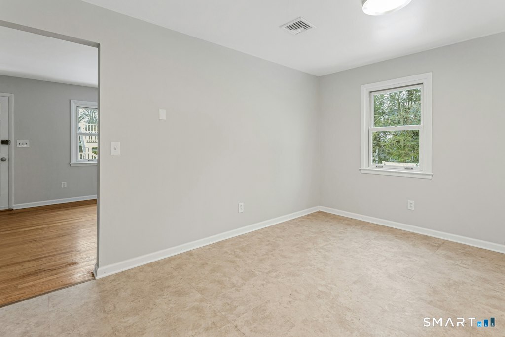 85 Burwood Avenue photo 30