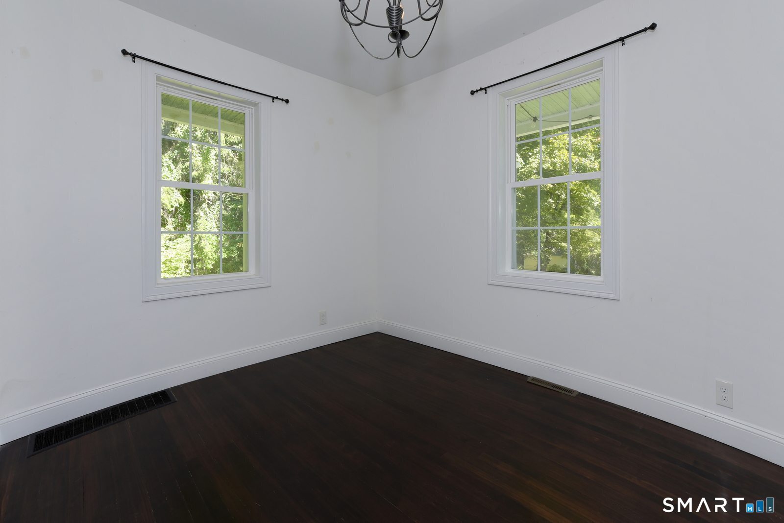 9 Wells Avenue photo 22