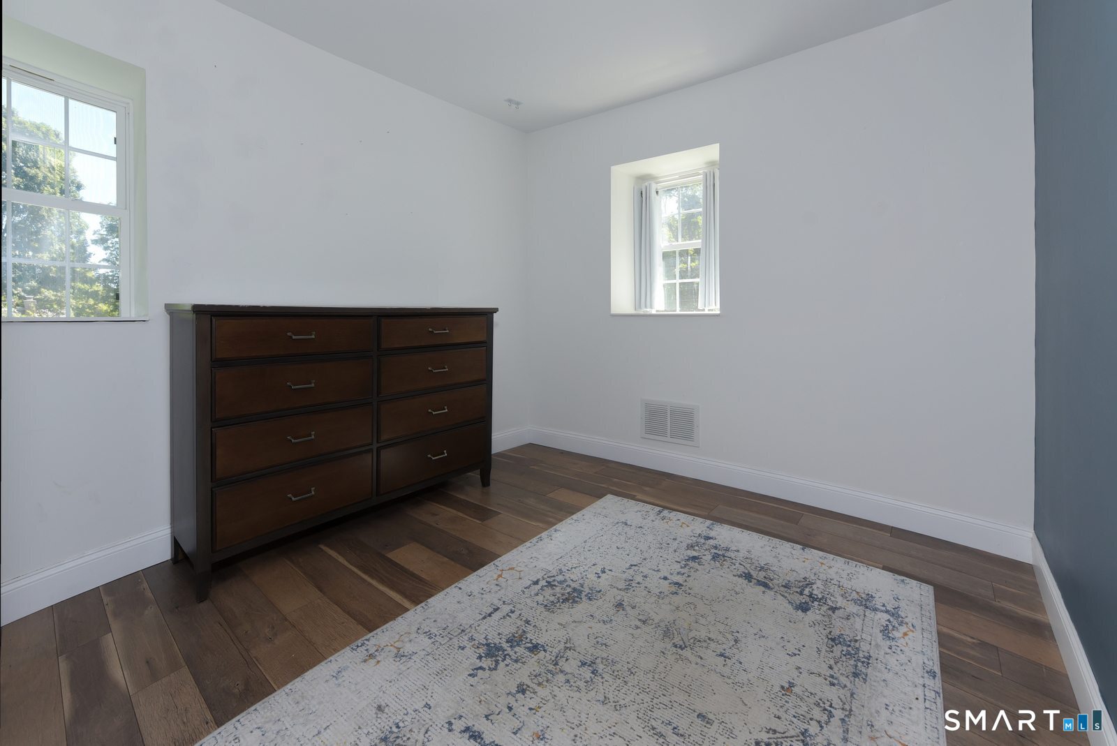 9 Wells Avenue photo 35