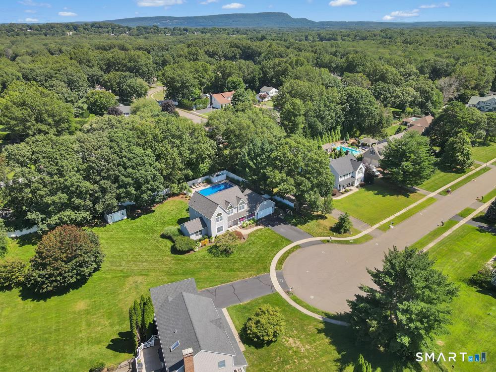 56 Foxcroft Court photo 36