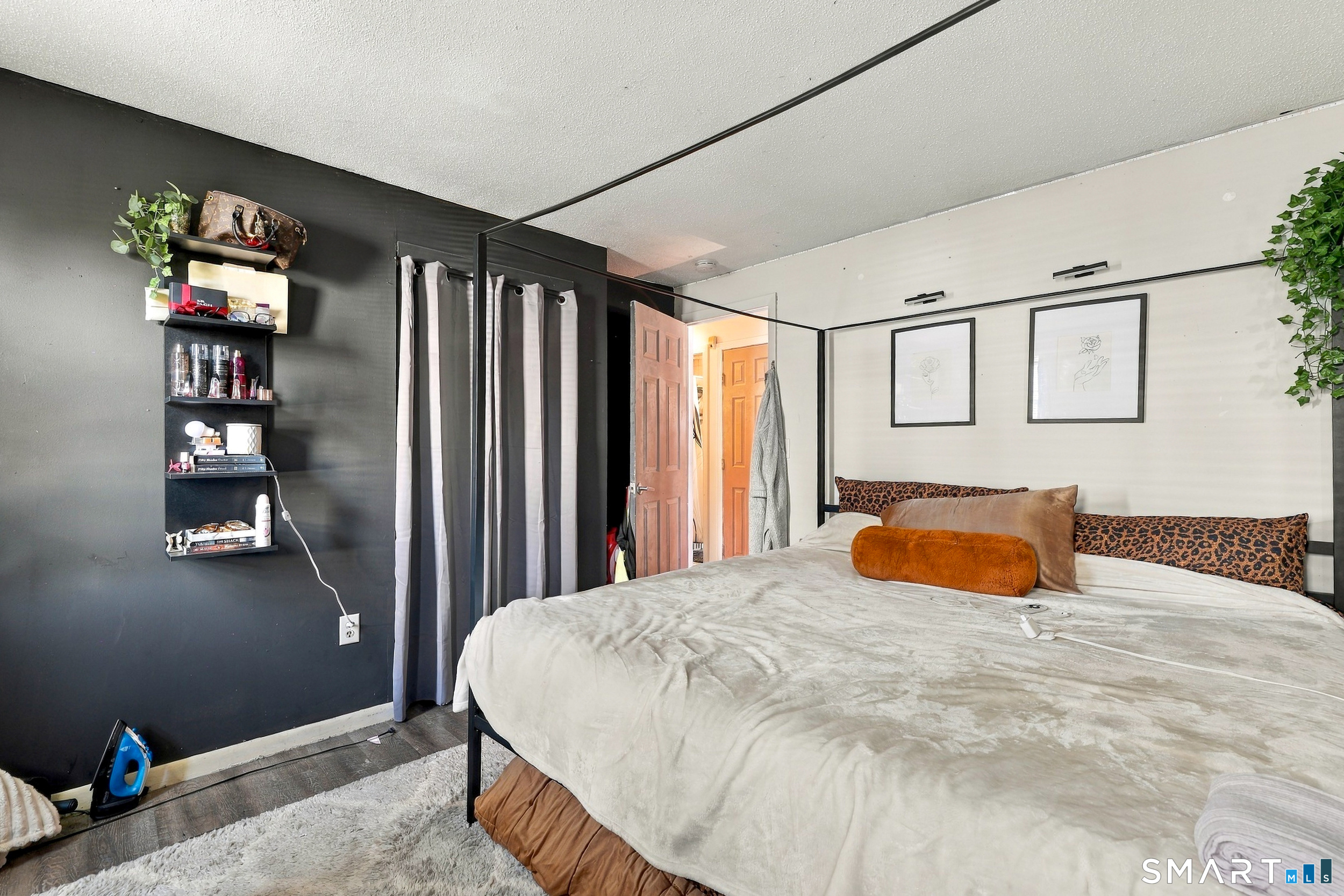 121 Millard Street photo 10