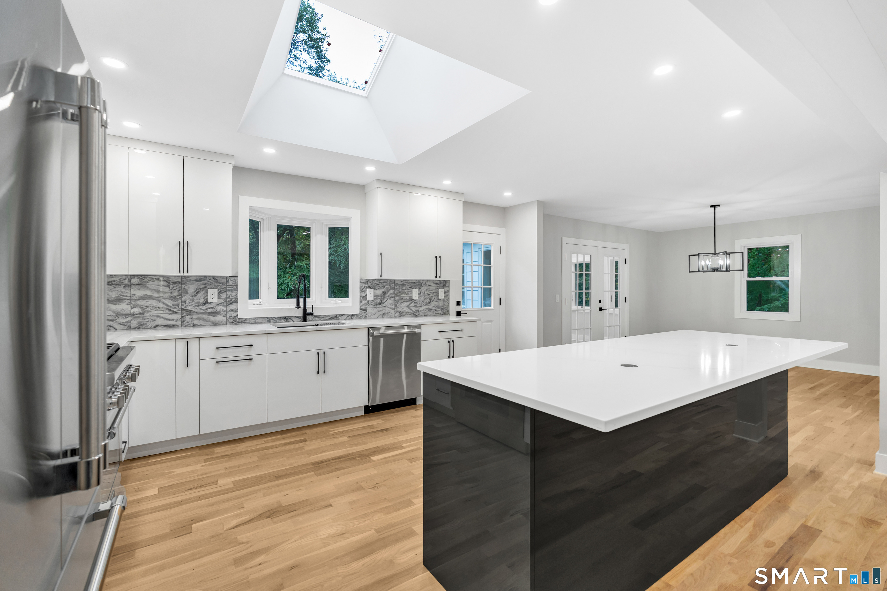 1 Greenlea Lane photo 13
