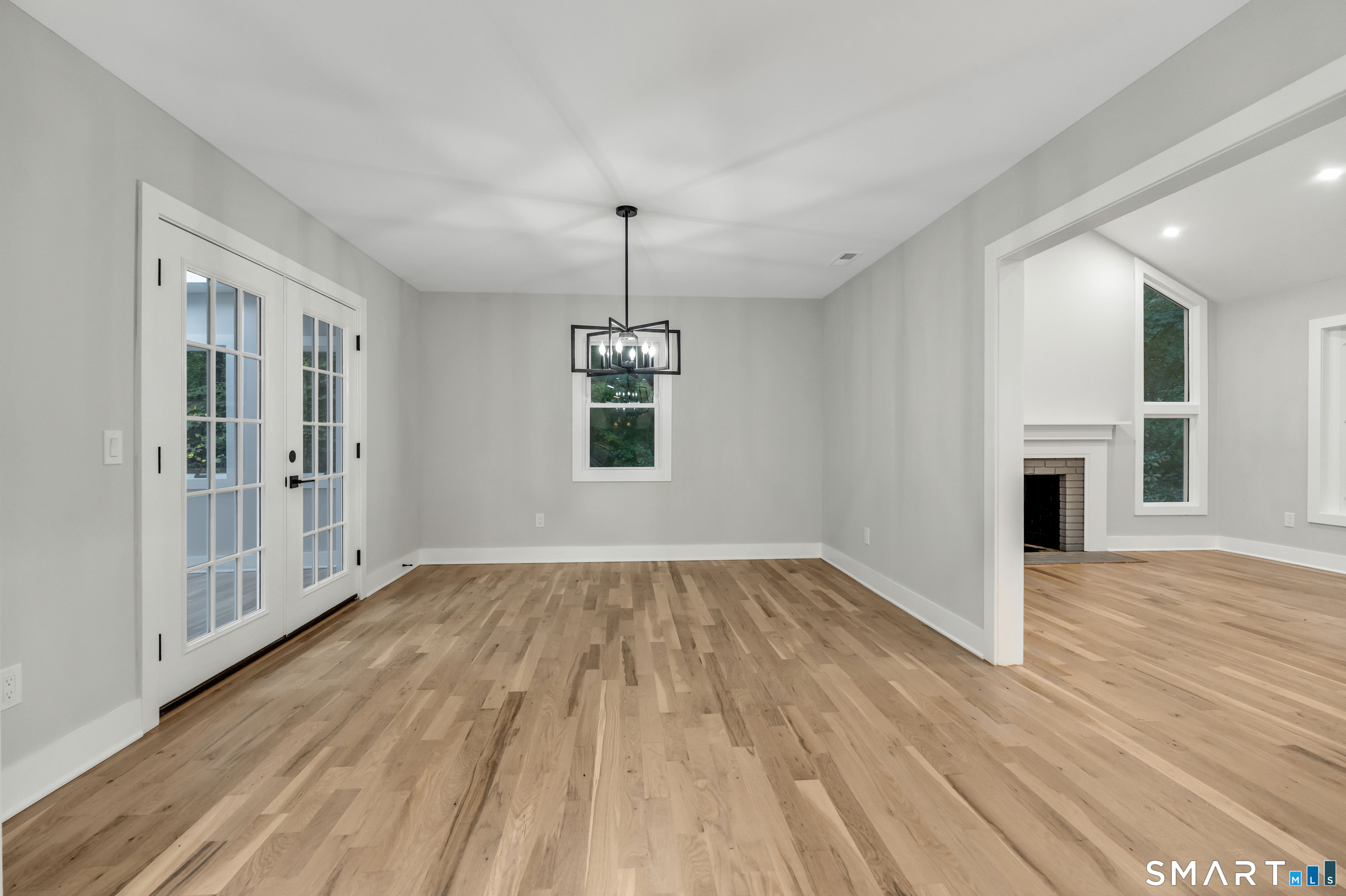 1 Greenlea Lane photo 14