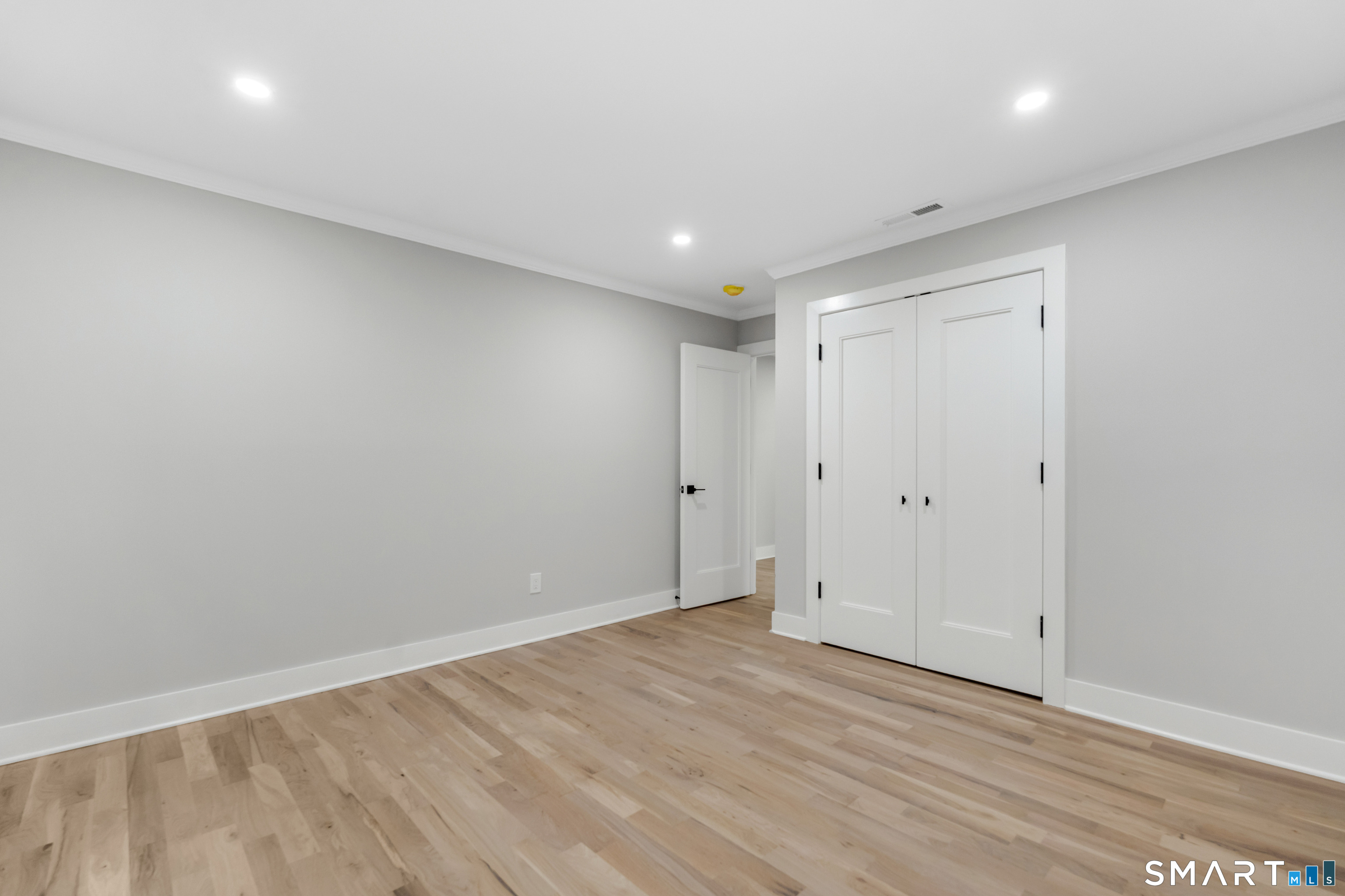 1 Greenlea Lane photo 25
