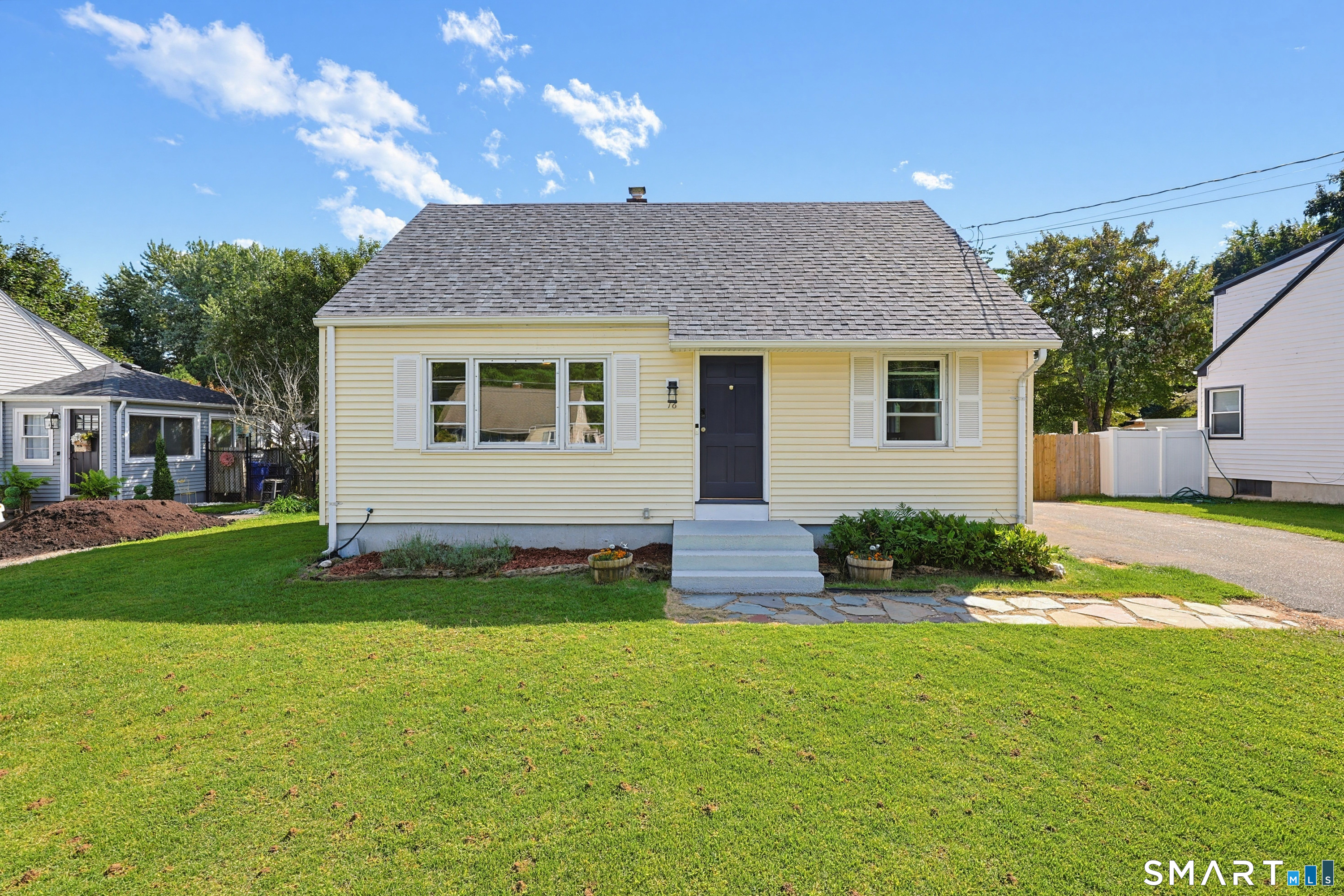 Single family home for sale at 16 King Ct, Suffield, CT 06078 | MLS# 24207560