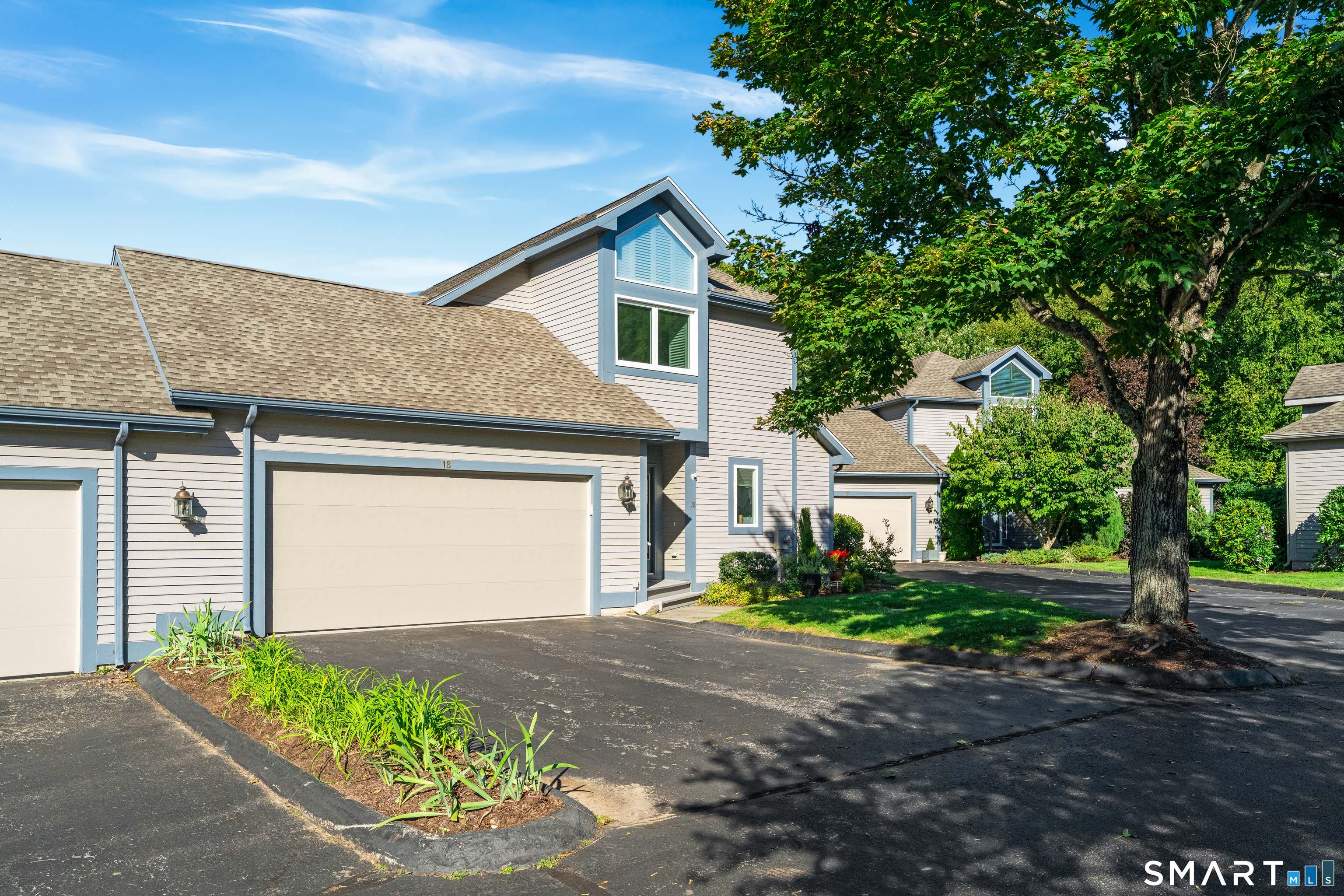 18 Elizabeth Court photo 16