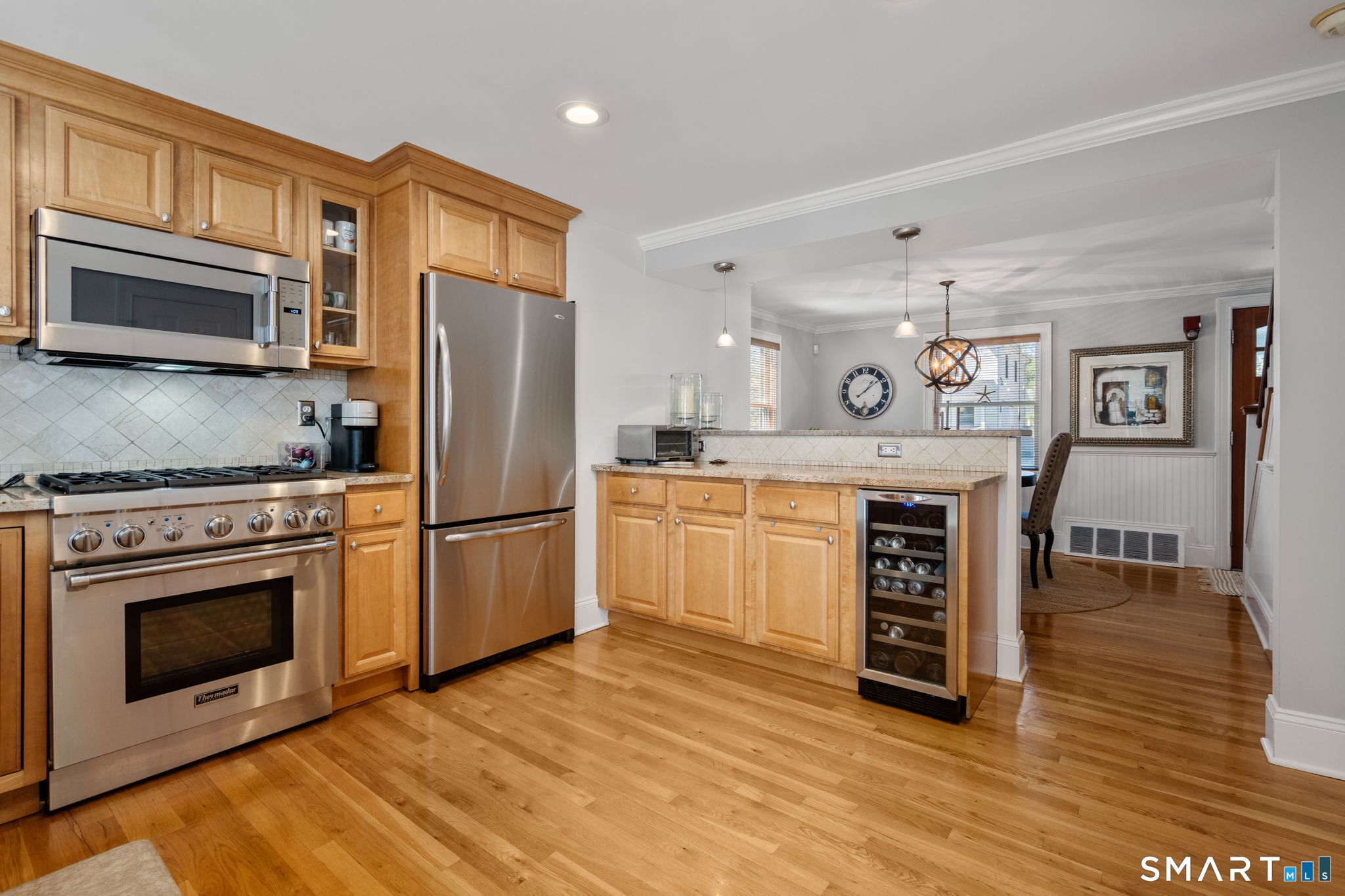 717 Riverside Drive photo 16