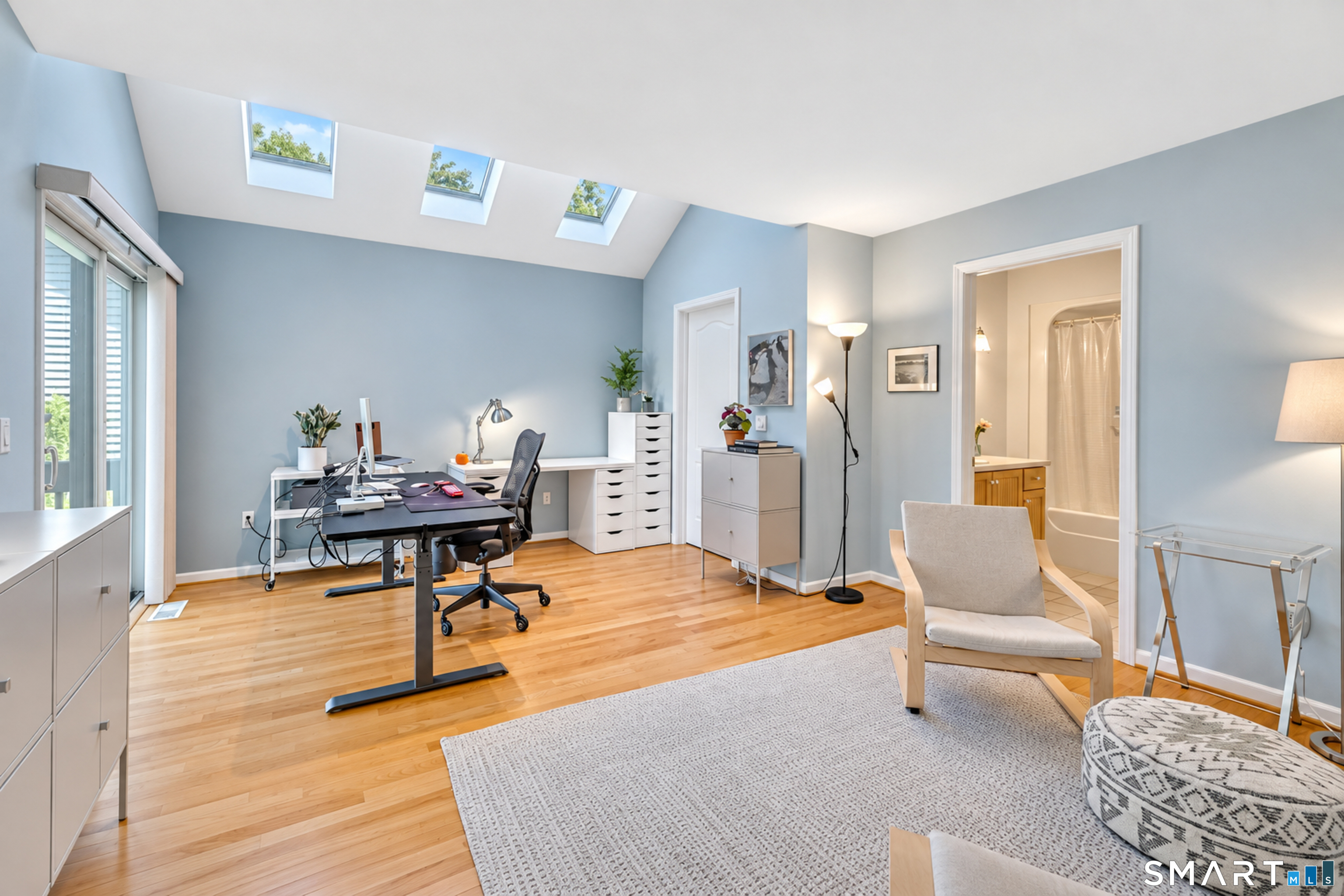 18 Elizabeth Court photo 19