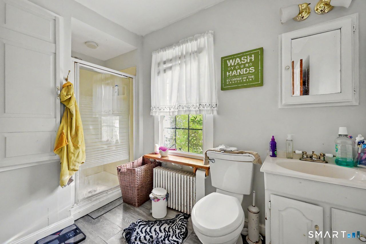 33 Pleasant Street photo 15