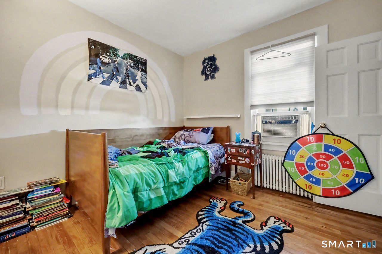 33 Pleasant Street photo 25