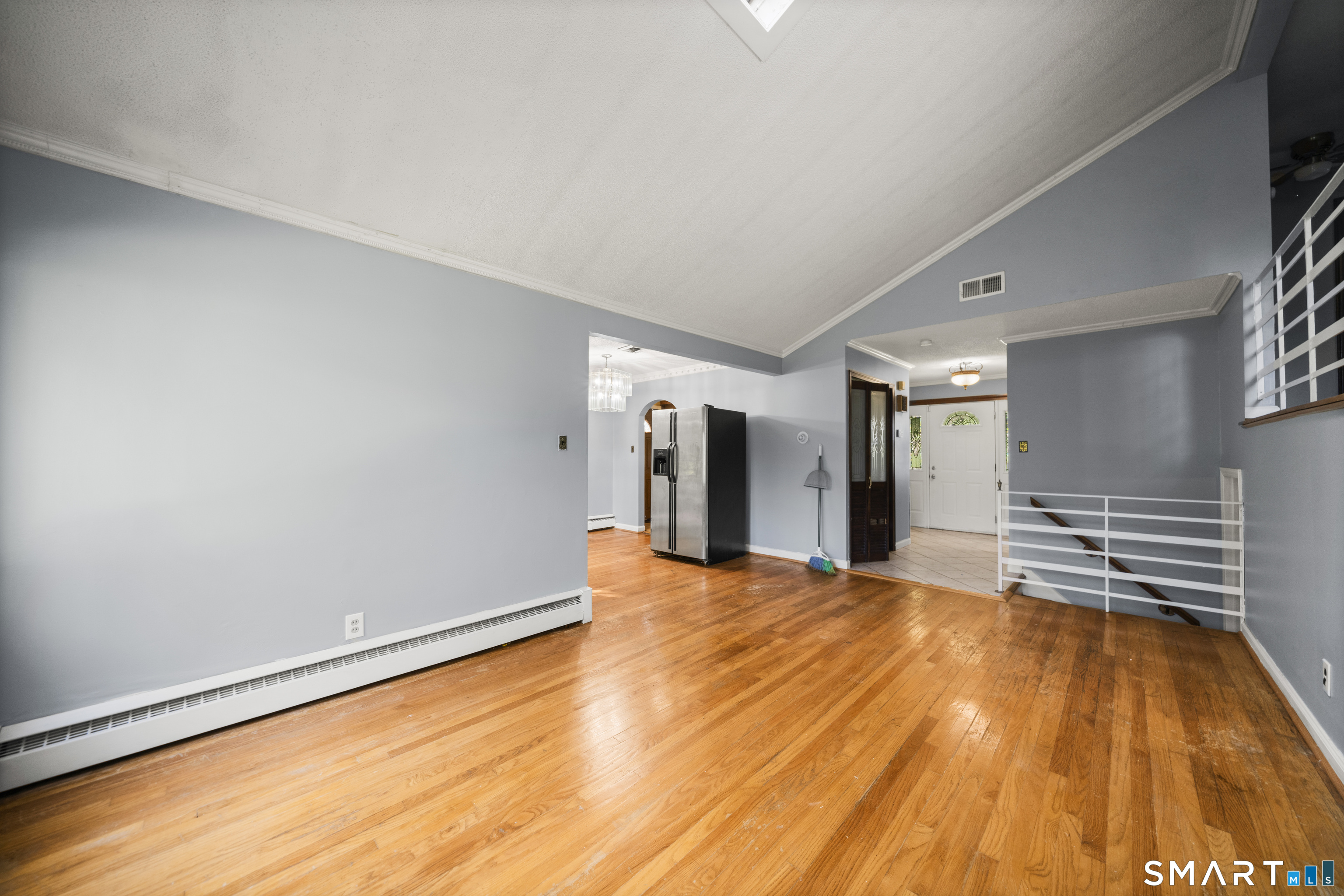 Photo 4 of Single family home for sale at 193 Rood Ave, Windsor, CT 06095 | MLS# 24202874 | Listing updated on 2026-09-16