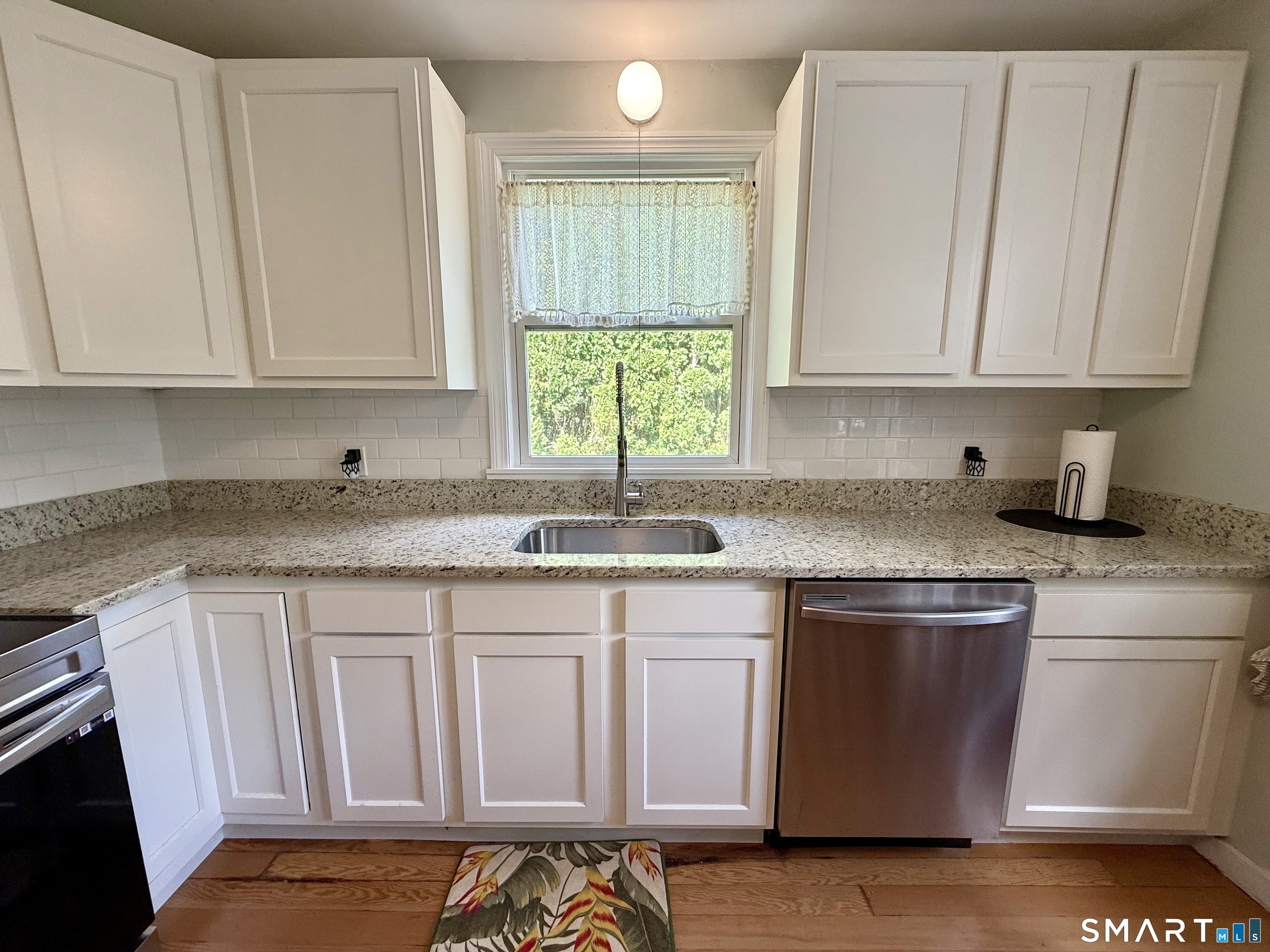 42 Lambert Drive photo 12