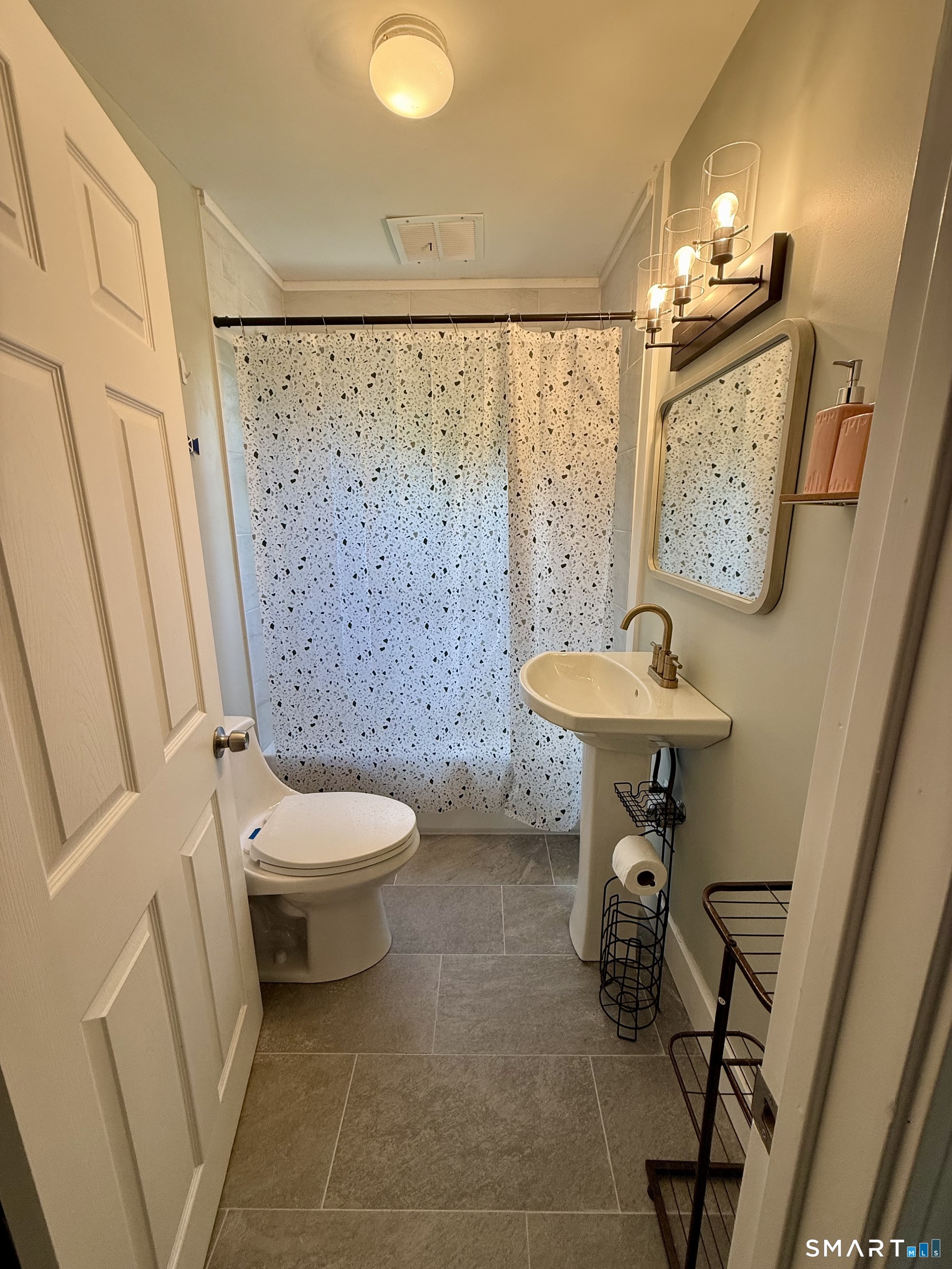 42 Lambert Drive photo 21