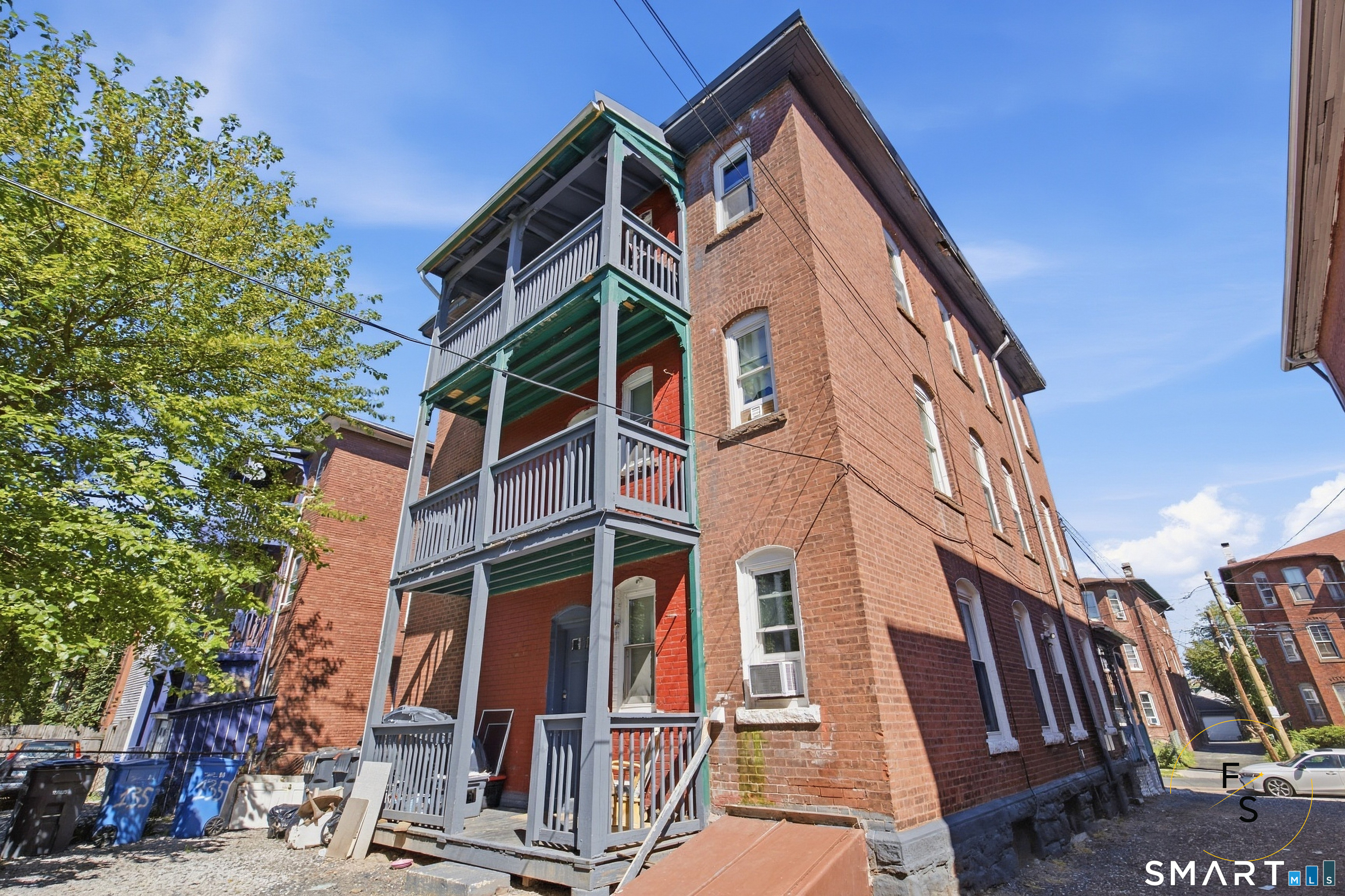 133 Babcock Street photo 27