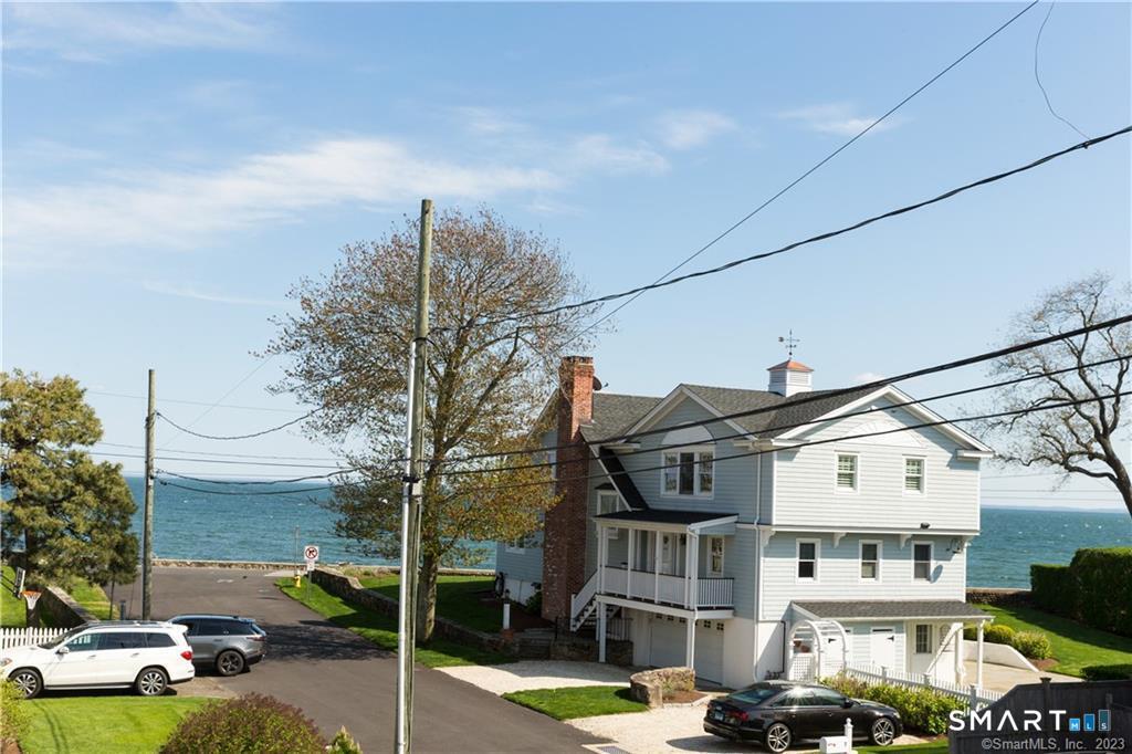 10 Danbury Avenue photo 24