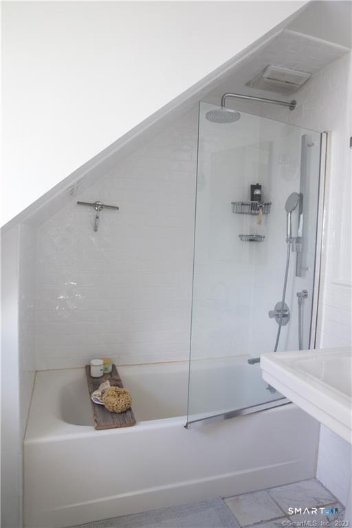 10 Danbury Avenue photo 25