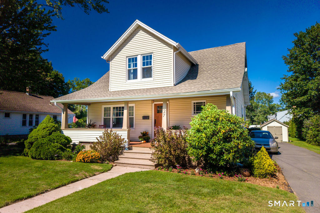 Photo 1 of Single family home for sale at 27 Cottage St, Plainville, CT 06062 | MLS# 24206238 | Listing updated on 2026-09-17
