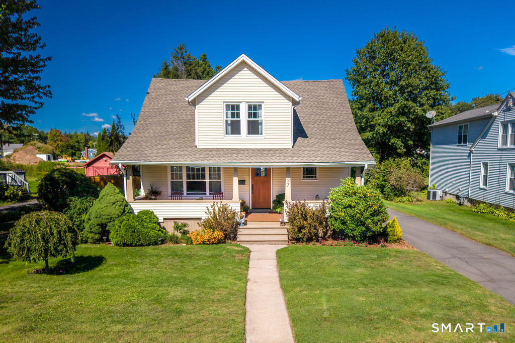 Photo 2 of Single family home for sale at 27 Cottage St, Plainville, CT 06062 | MLS# 24206238 | Listing updated on 2026-09-17