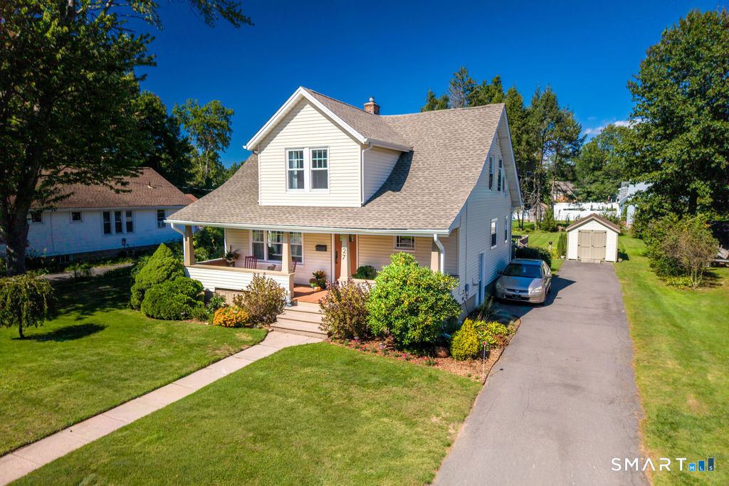 Photo 3 of Single family home for sale at 27 Cottage St, Plainville, CT 06062 | MLS# 24206238 | Listing updated on 2026-09-17