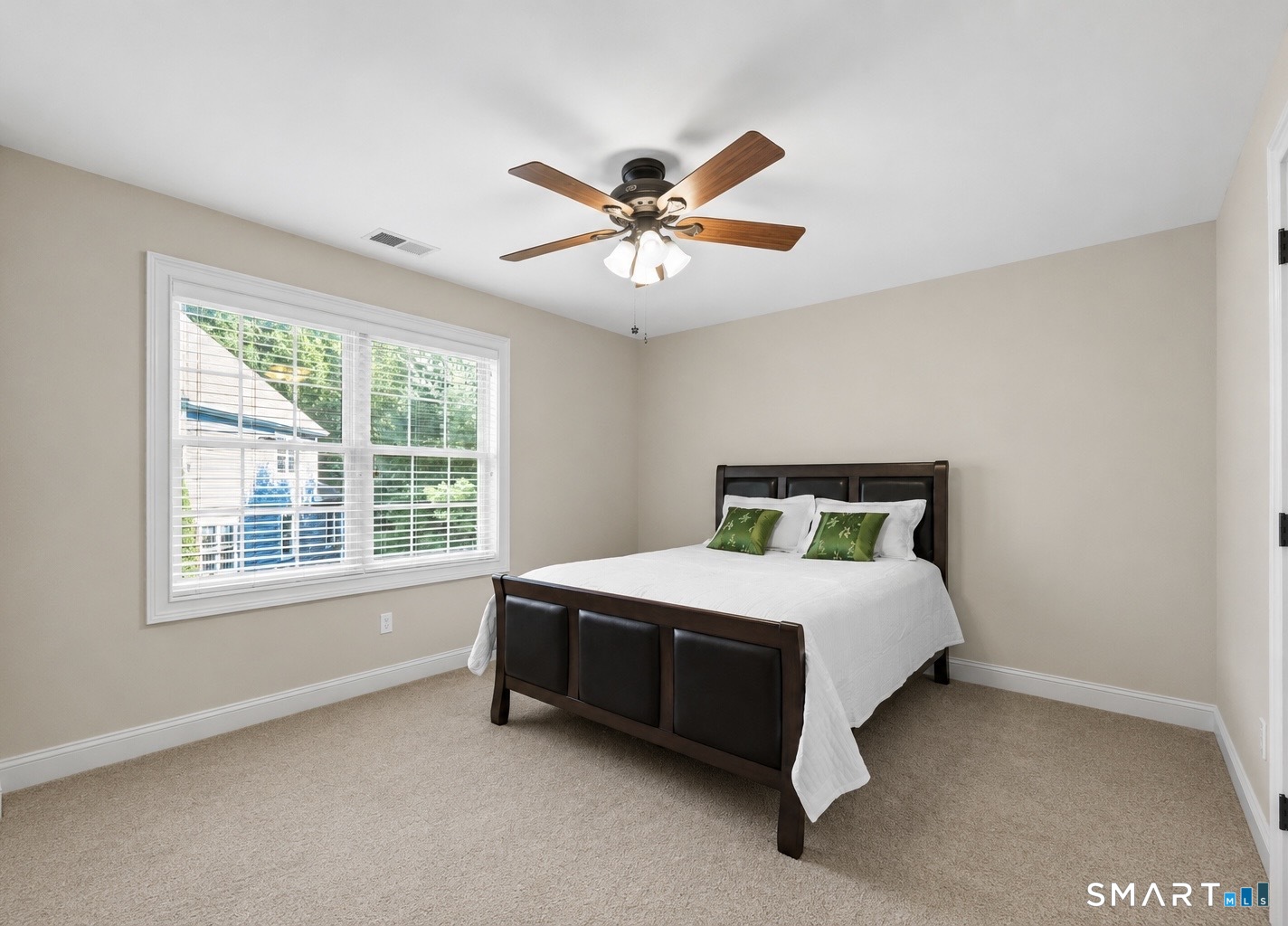 26 Hendrickson Lane photo 21