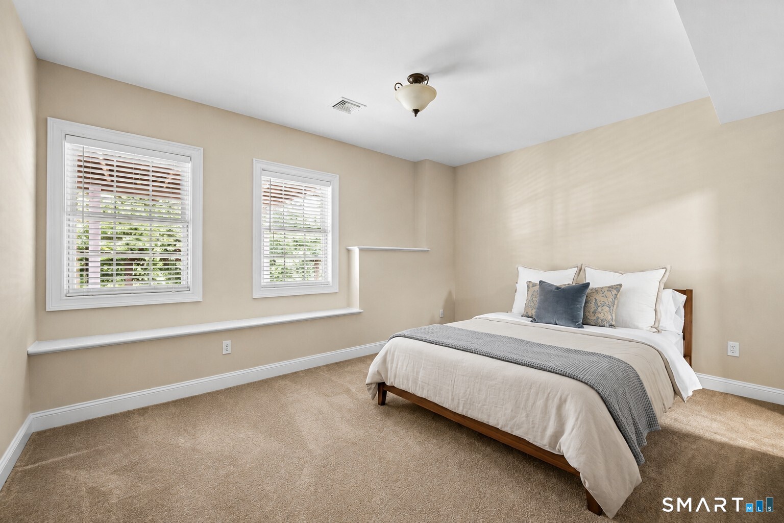 26 Hendrickson Lane photo 27