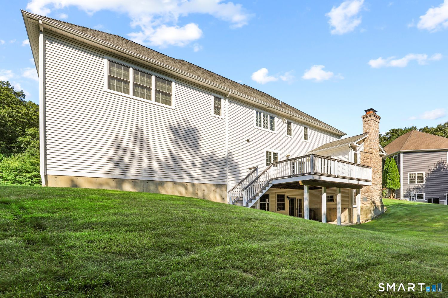 26 Hendrickson Lane photo 29