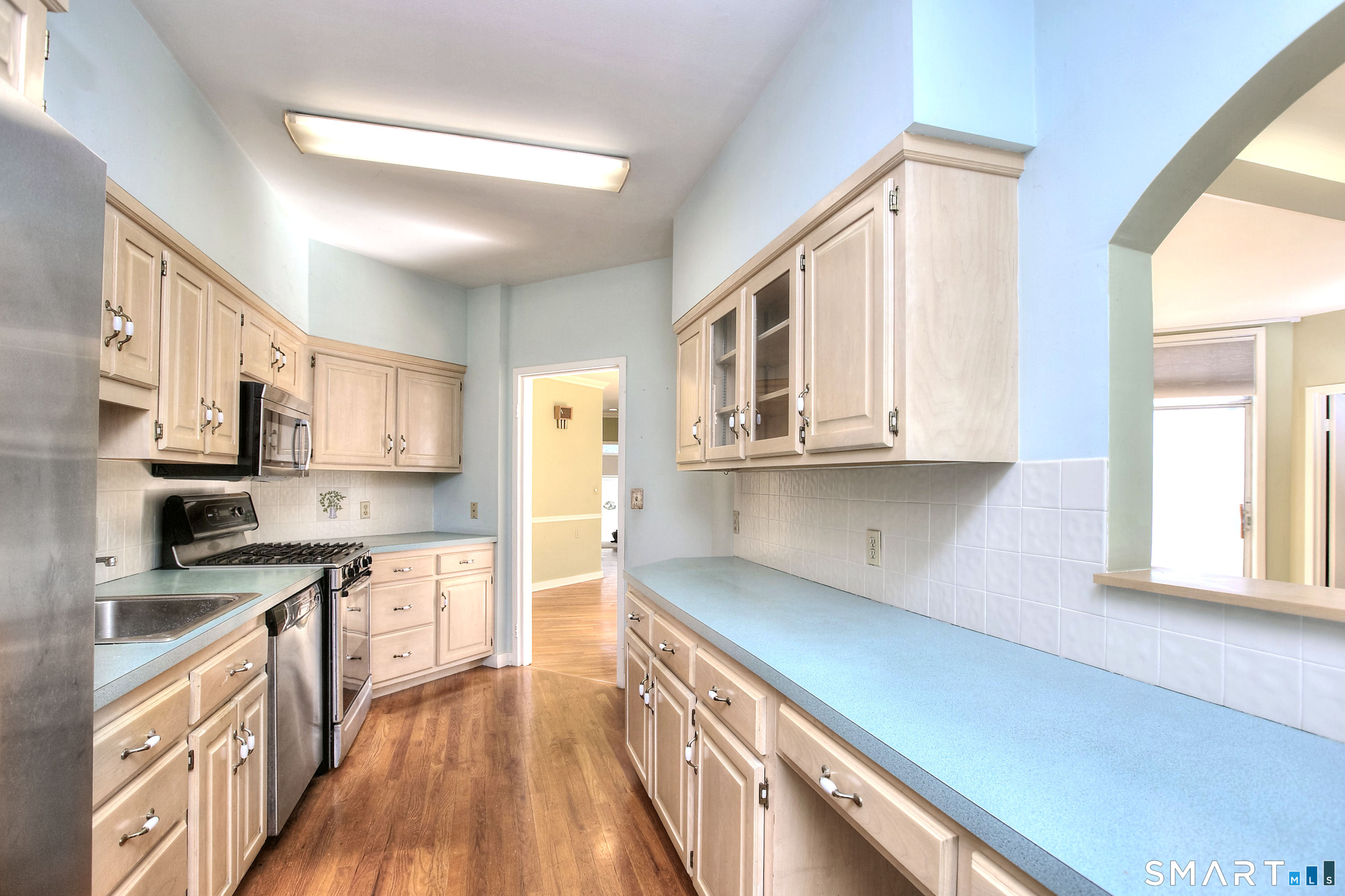 160 Fairfield Woods Road Unit #25 photo 10