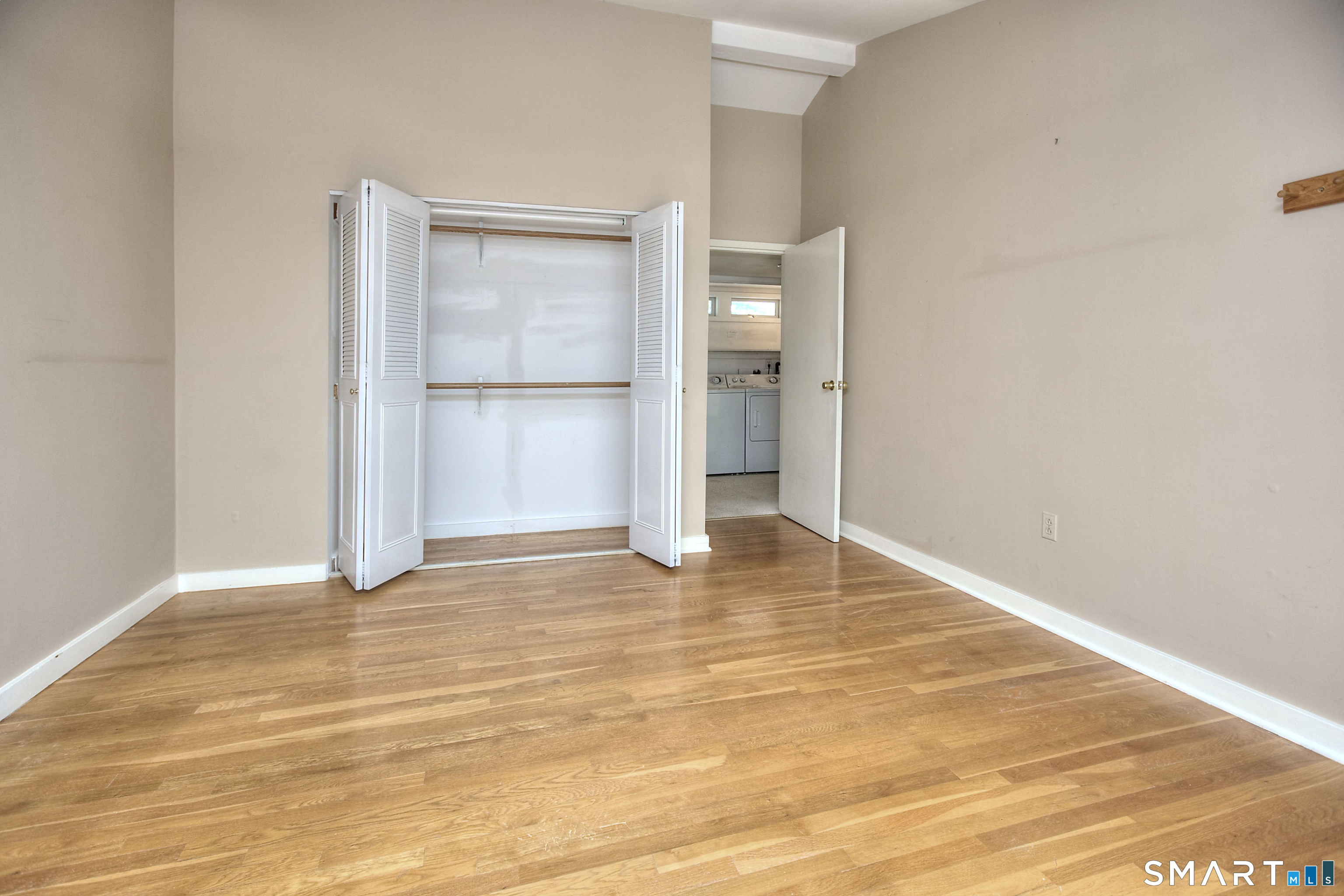 160 Fairfield Woods Road Unit #25 photo 19