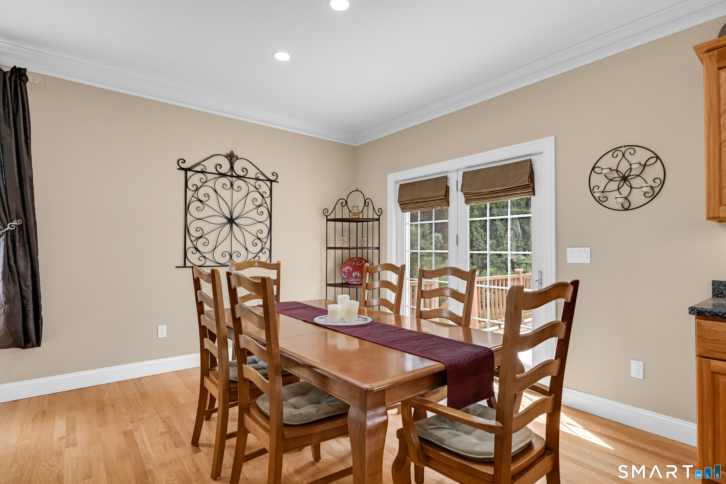 120 Linden Drive photo 11