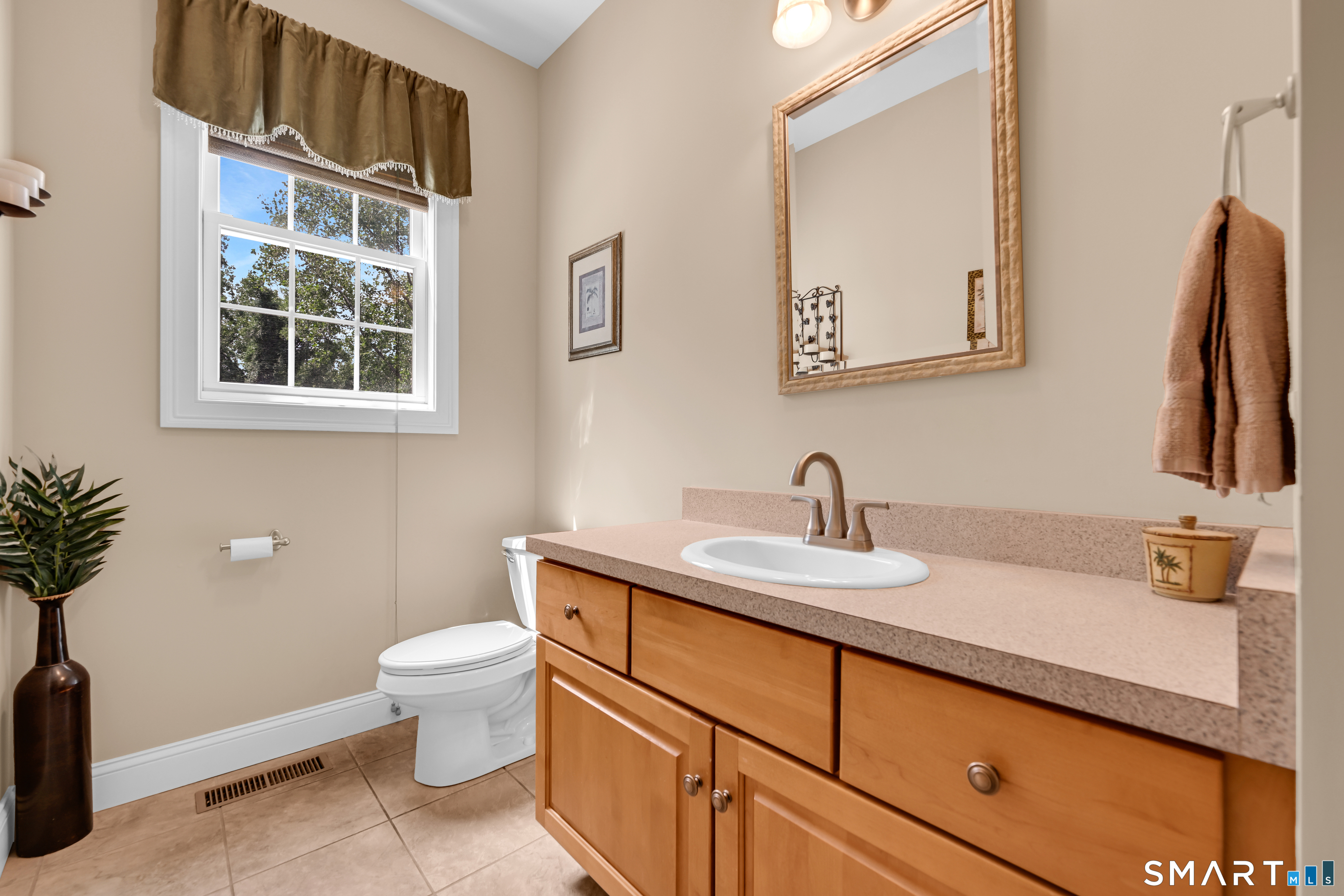 120 Linden Drive photo 14